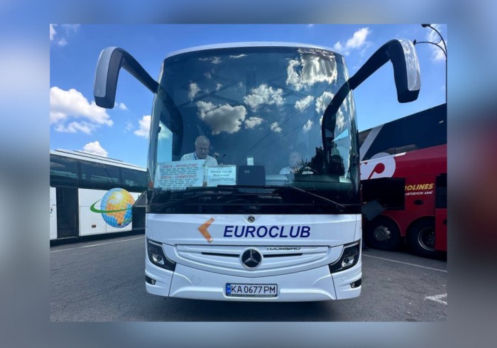 Mersedes KA 0677 PM #1